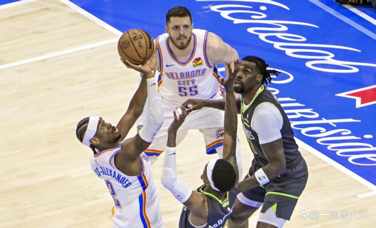 皇冠体育网站-明尼苏达森林狼今晨更衣室发声，志在NBA季后赛名次提升，悬念犹存，阵容厚度经受考验的简单介绍